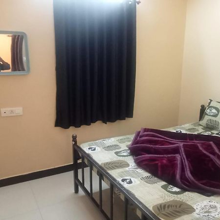 Hrs Budget Rooms Ooty Exteriör bild